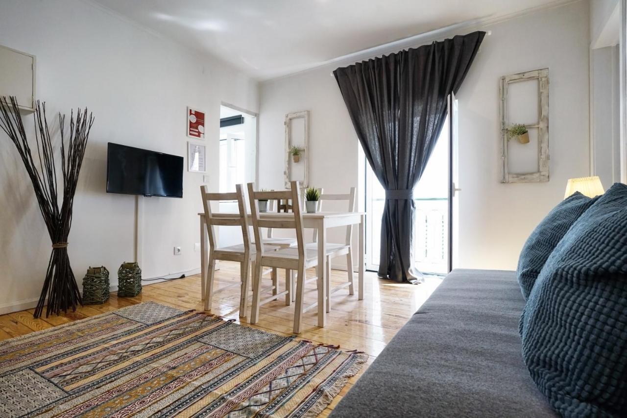 Alfama Historical Apartment 3 Bedroom Duplex Lisboa Extérieur photo